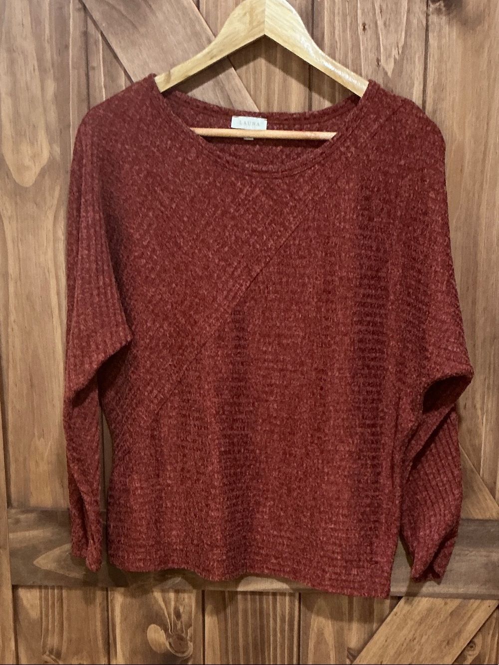 LAURA Rust Ribbed Crew Neck Sweater